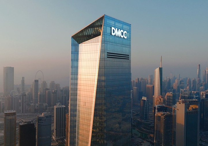 迪拜 DMCC 自由区公司注册指南：注册流程、类型与落地支持详解封面图