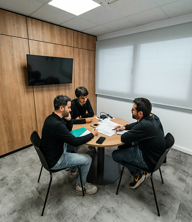 RAKEZ 配套服务场景